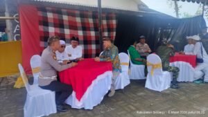 Kapolsek Jabon Pimpin Langsung Pengamanan Perayaan Melasti Umat Hindu se-Sidoarjo di Wisata Bahari Tlocor