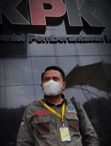 Bau Mafia Cukai Kian Menyengat! AMI Tekan KPK Usai Periksa Pengusaha Rokok
