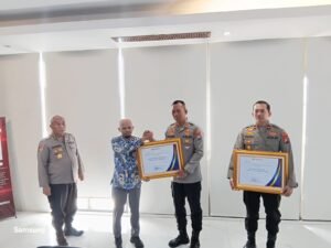 Polresta Sidoarjo Raih Penghargaan Pelayanan Sangat Baik dari Ombudsman RI