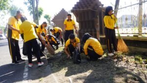 Polresta Sidoarjo Gelar Kerja Bakti Serentak Dukung Gerakan Indonesia ASRI