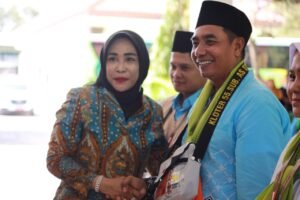 1.239 CJH Sidoarjo Berangkat, Wabup Mimik: Jaga Kesehatan dan Doakan Daerah