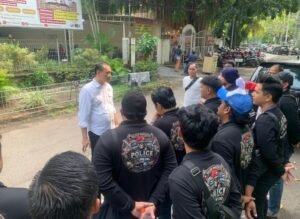 Kasat Narkoba Polres Tanjung Perak Perkuat Soliditas Tim, Tekankan Kecepatan dan Kesiapsiagaan Anggota