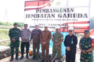 Tingkatkan Konektivitas Warga, Peletakan Batu Pertama Jembatan Beton Garuda Kota Blitar Resmi Dimulai