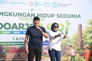Bupati dan Wakil Bupati Sidoarjo Kompak Tanam Pohon, Wujudkan Sidoarjo Asri dan Berkelanjutan