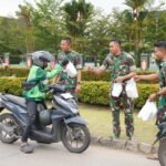 Wujud Kepedulian Sesama, Kodam XII/Tpr Bagikan Nasi Kotak dalam Aksi Jumat Berkah