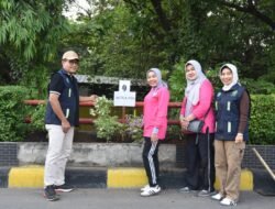 TP PKK Kabupaten Sidoarjo Lakukan Penghijauan, Percantik Kawasan Flyover Jenggolo