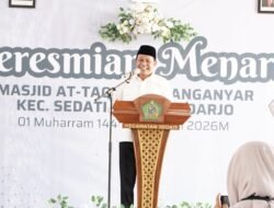 Bertepatan 1 Muharram 1448 H, Bupati Subandi Resmikan Menara Masjid At-Taqwa Kalanganyar