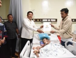 Bupati Pastikan Perawatan Intensif M. Izzan di RSUD R.T. Notopuro