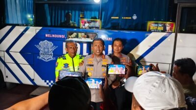 Layanan SIM Polresta Sidoarjo, Sapa Masyarakat di Malam Hari