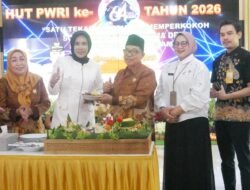 Hadiri HUT ke-64 PWRI, Wabup Mimik Ajak Terus Berkontribusi untuk Sidoarjo