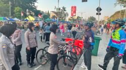 Polwan Polresta Sidoarjo Hadirkan Pengamanan Humanis di CFD, Wujudkan Rasa Aman dan Nyaman bagi Masyarakat