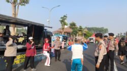 Sat Samapta Polresta Sidoarjo Hadir Amankan Aktivitas Masyarakat saat Olahraga Akhir Pekan 