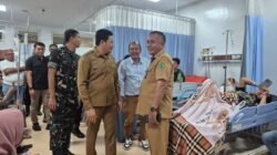 Bupati Sidoarjo Pastikan Tak Ada Yang Meninggal, Santri Korban Dugaan Keracunan Dilayani Maksimal