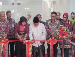 Wabup Mimik Resmikan Instalasi Dialisis RSUD Sidoarjo Barat, Warga Tak Perlu Jauh untuk Cuci Darah