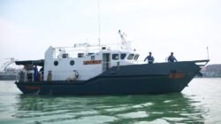 Ditpolairud Polda Jatim Kerahkan 4 Kapal Sisir Perairan Sumenep dan Masalembu Cari Korban KM Virgo Transport 8