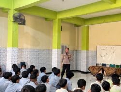 Cegah Kenakalan Remaja dan Bullying, Sat Binmas Polresta Sidoarjo Beri Penyuluhan di SMK YPM 4 Taman