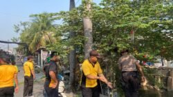 Polsek Tulangan dan Yayasan Sungai Watch Bersihkan Sungai, Bangun Kesadaran Lingkungan