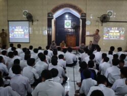 Polresta Sidoarjo Masuk Sekolah,Tanamkan Sadar Hukum pada Pelajar dan Cegah Radikalisme