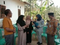 Tangisan Pecah Penuh Duka Saat Marsiti Korban Tragedi Km Virgo Transport tiba Di Rumah Korban 