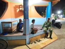 Patroli Malam di Nogosari, Babinsa Ajak Warga Perkuat Ronda dan Waspada Bahaya Kebakaran